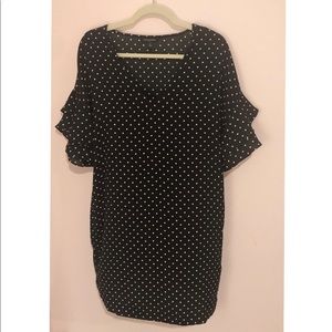 Banana Republic chic polka dot dress!